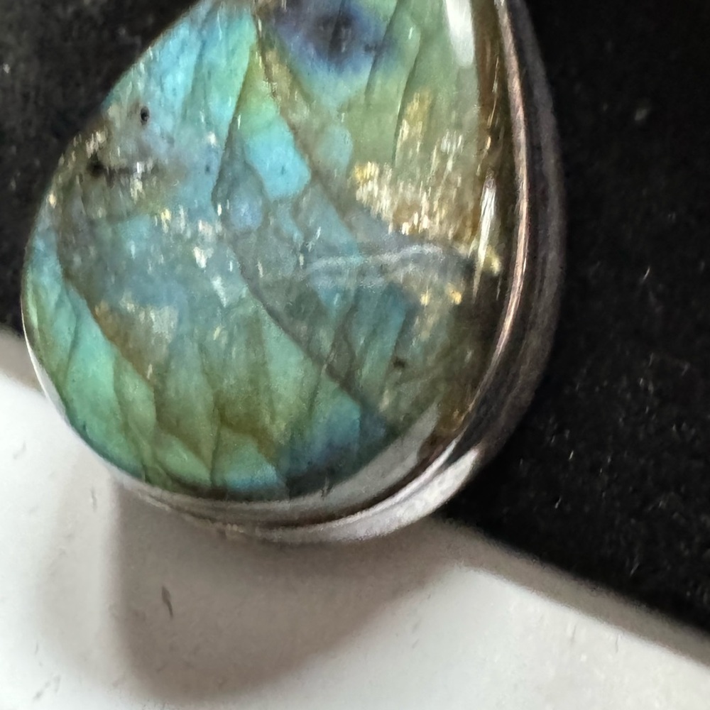 Labradorite necklace - Picture 3 of 4
